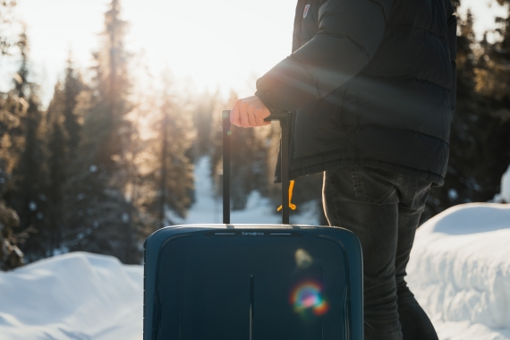 Samsonite Essens - Mellanstor Midnight Blue